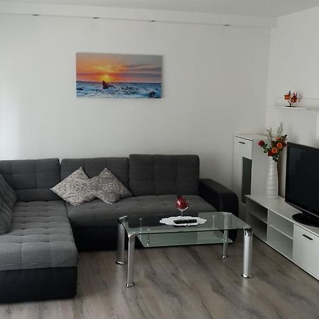 Appartamento Apartman Zoja Mali Lošinj Esterno foto