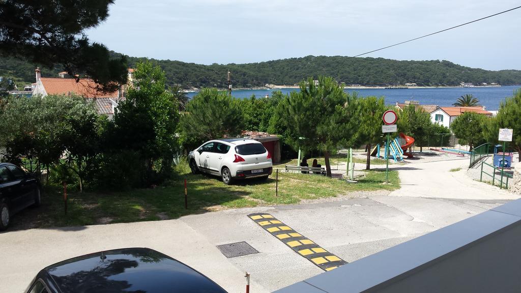 Appartamento Apartman Zoja Mali Lošinj Esterno foto